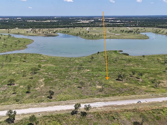 4th image of 197 Waterfront Club Dr