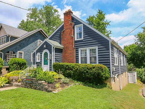 4th image of 5702 Marmion Ln