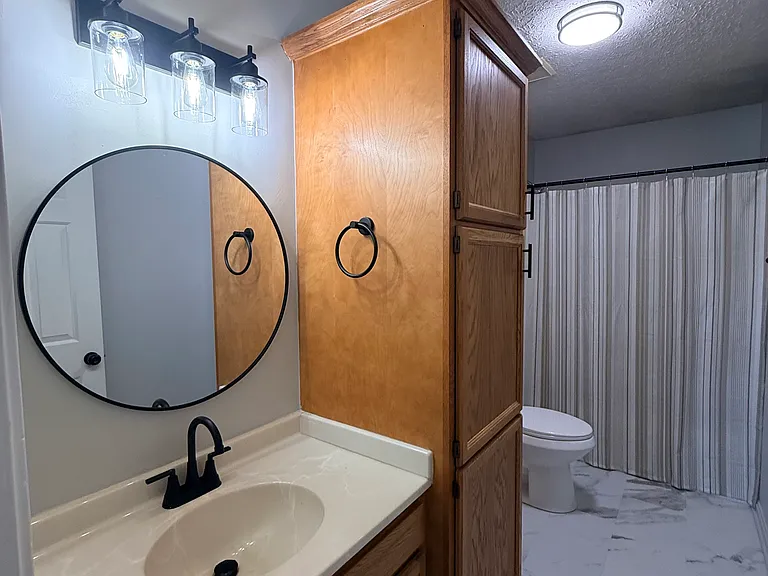 106 Tiffany Ct — Photo 15