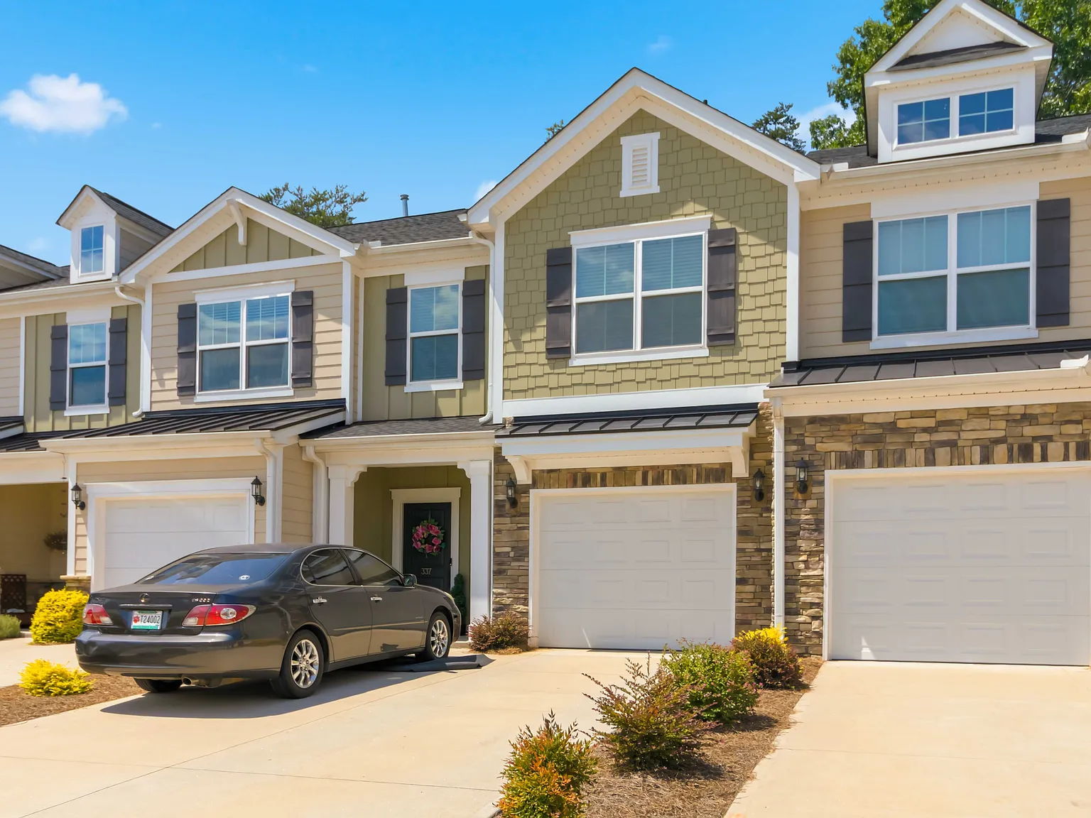 337 Nettle Ln, Greenville, SC 29607 — Photo 2