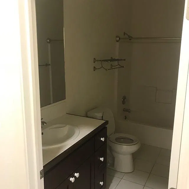 3 bed, 1317 sqft, $1,500 — Photo 2