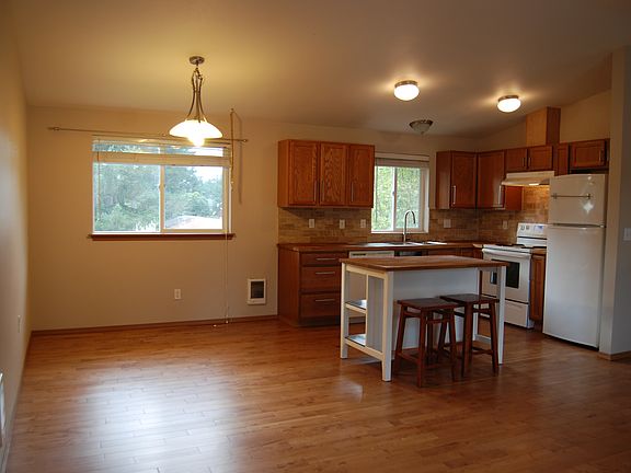 3rd image of 25902 55th Avenue Ct E