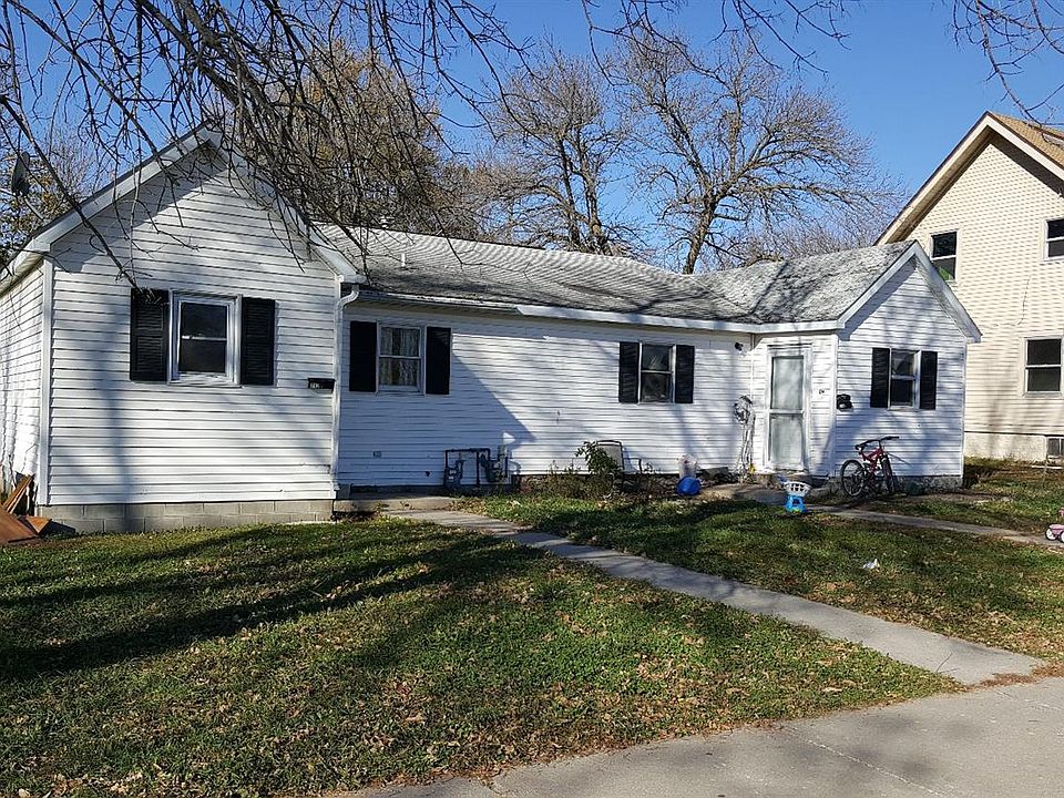 1st image of 712 Russell St
