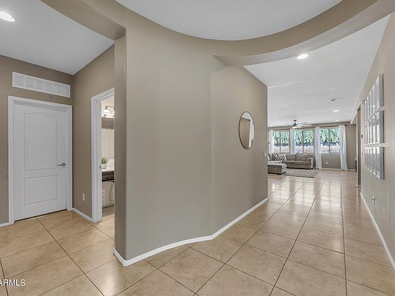 4th image of 15850 W DESERT HILLS Drive