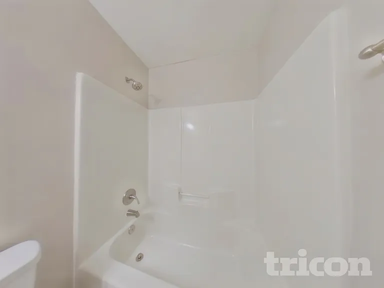 7112 Windsong Way — Photo 14