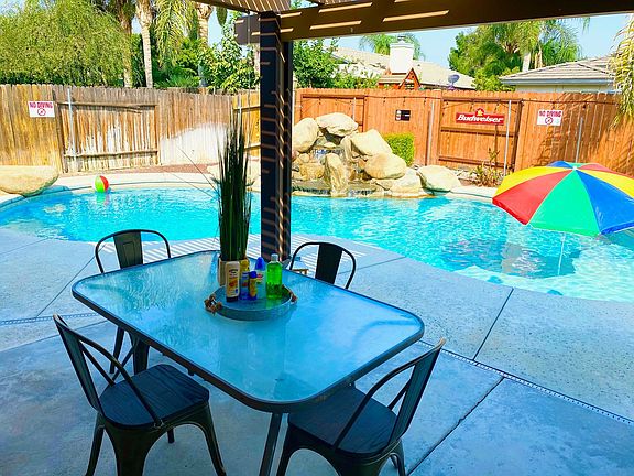 3rd image of 5702 Seasons Valley Ct