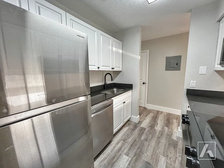 1782 Carley Ct — Photo 8