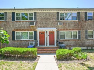 152-38 Jewel Ave #2L, Flushing, NY 11367