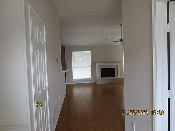 4th image of 4809 Osage Ct