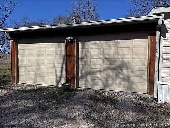 4th image of 17603 E Meadow Ln