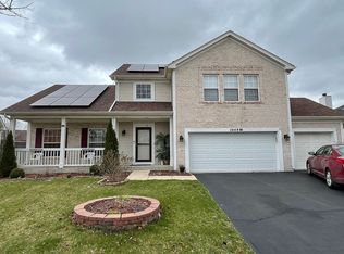 2648 Dunrobin Cir, Aurora, IL 60503