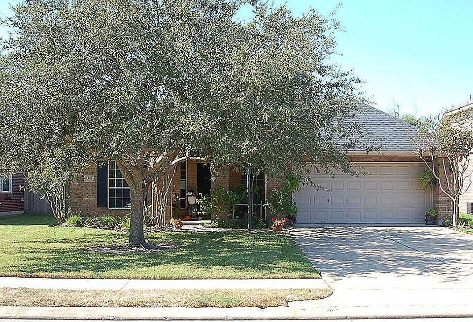 1st image of 3302 Pebble Beach Ln