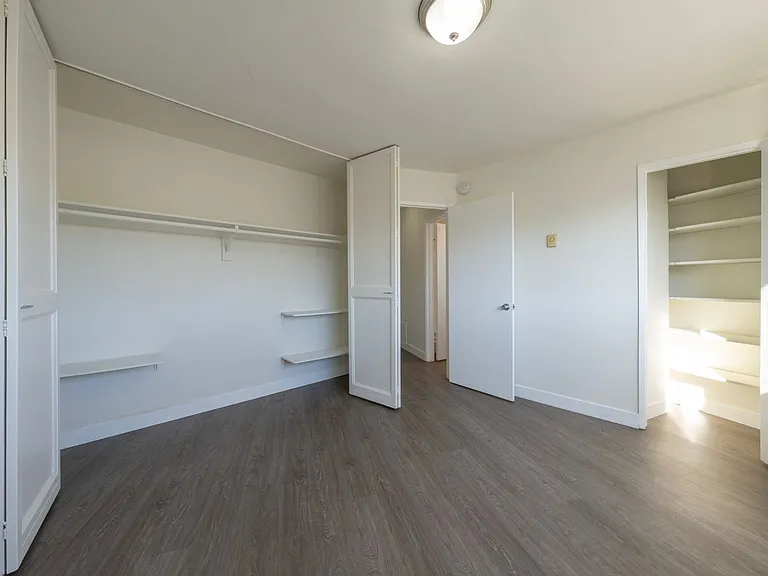 10725 Acama St — Photo 78
