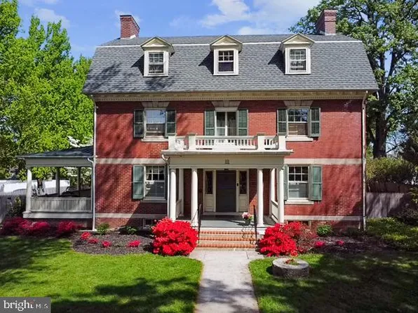 101 E Springettsbury Ave, York, PA 17403