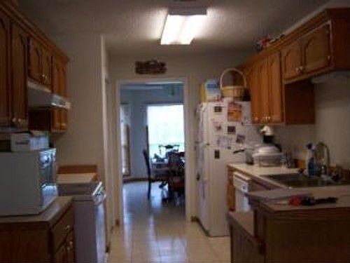 3rd image of 307 Louisiana Dr