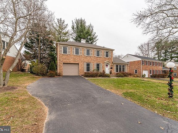 3rd image of 9608 Whetstone Dr
