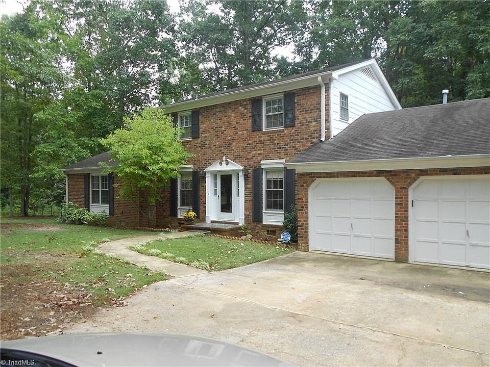 2nd image of 4300 Harwood Rd