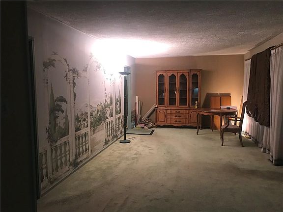 4th image of 4829 Thrush Dr