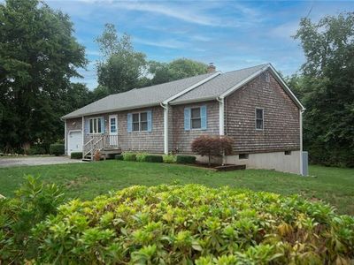 21 Spindrift Dr E, South Kingstown, RI, 02879