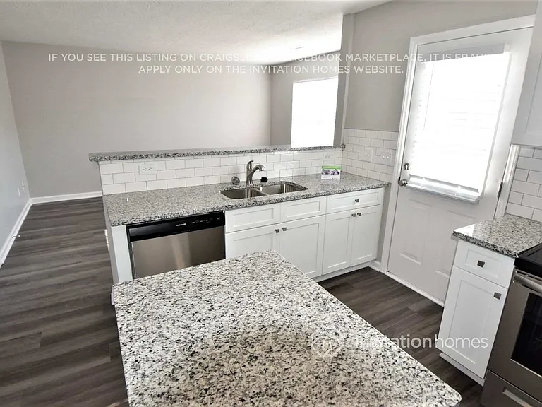 1904 Landon Farms Ln — Photo 6