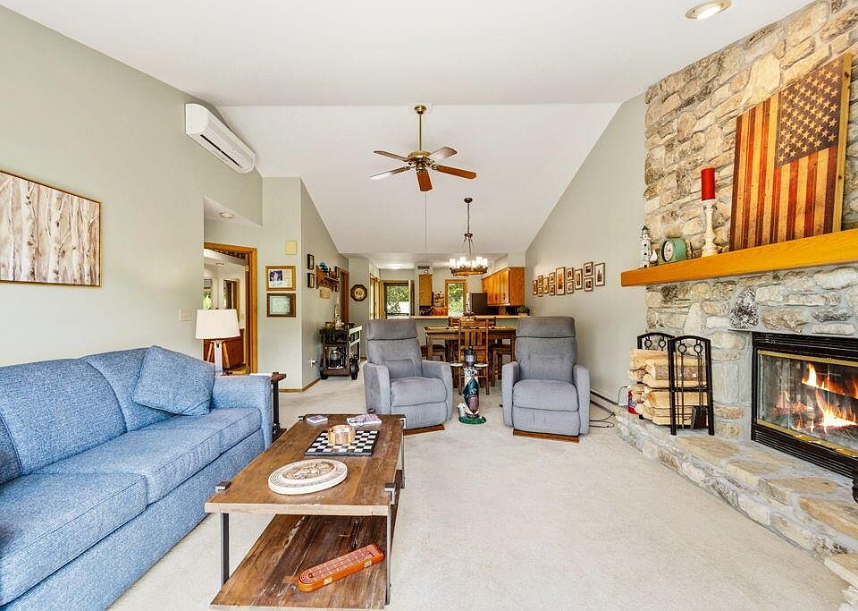 1st image of 10570 Bay Ridge Pl #E-4