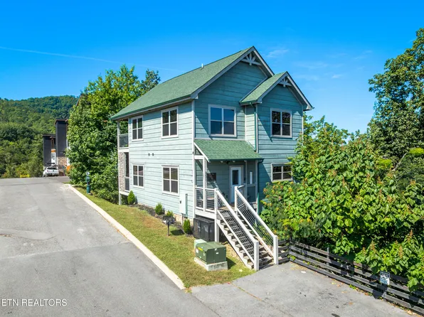 851 Osprey Way, Pigeon Forge, TN 37863
