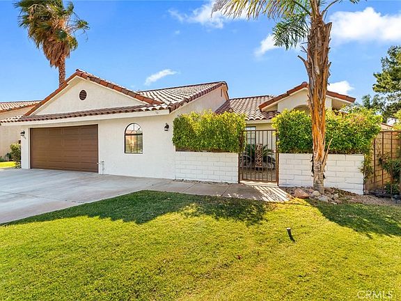 2nd image of 67810 Marilyn Cir
