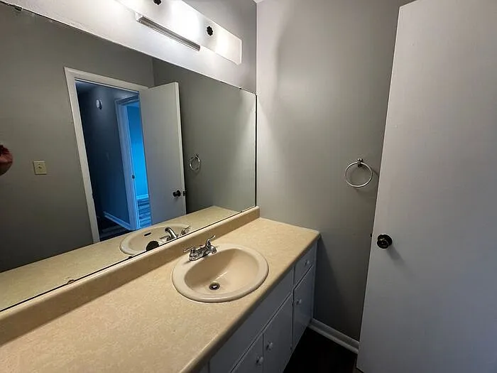 2119 Marinawoods Dr SE — Photo 22