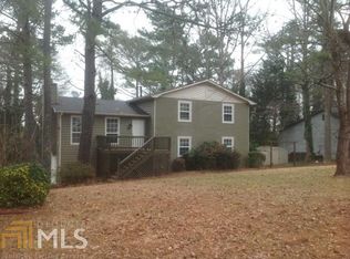 4940 Wycliffe Dr, Stone Mountain, GA 30087