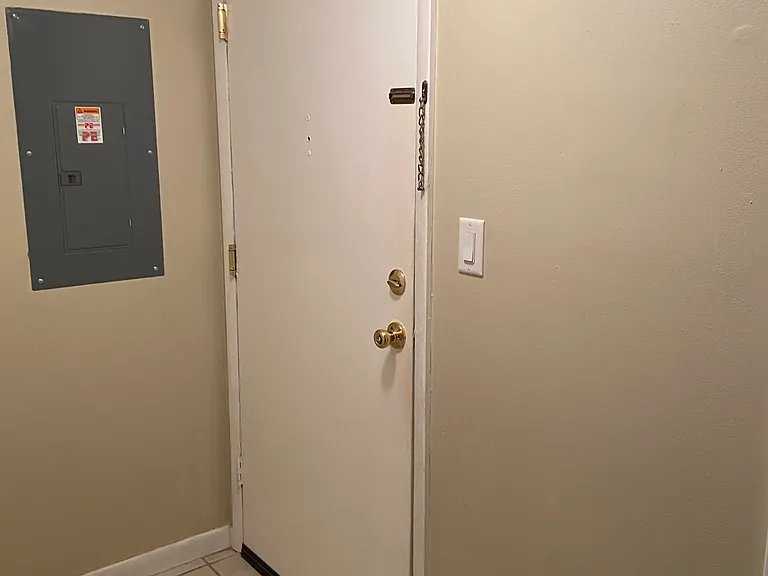 200 Maitland Ave #18 — Photo 29