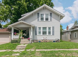207 E Brown Ave, Bellefontaine, OH