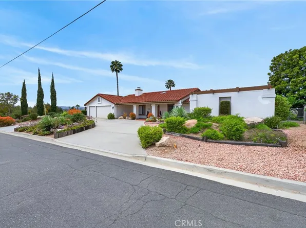 2466 Haas St, Escondido, CA 92025