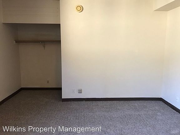 4th image of 1222 N Cass St Unit 387