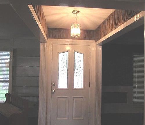 3rd image of 2621 Fallcreek Dr