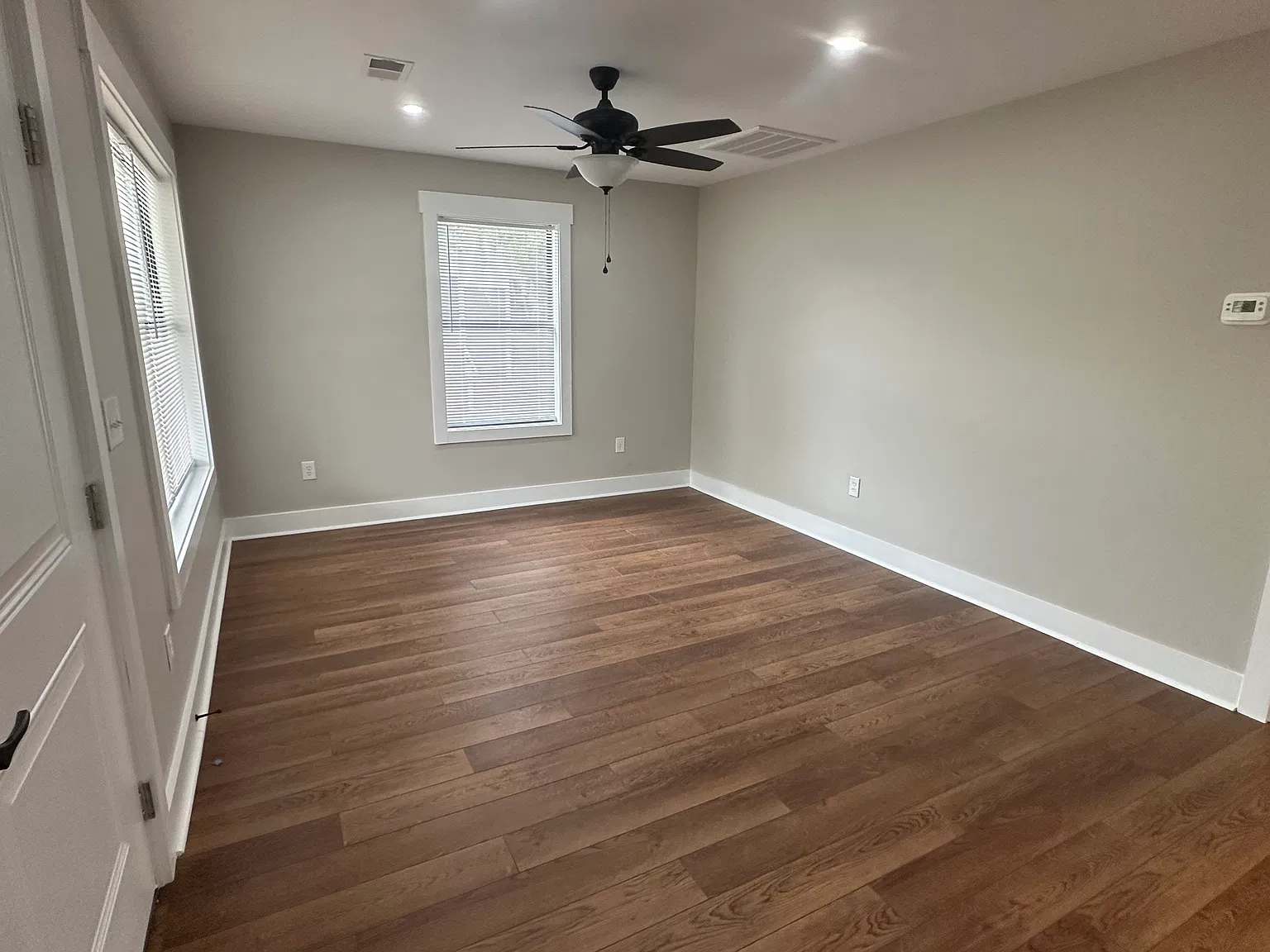 1 bed, 846 sqft, $1,750 — Photo 4