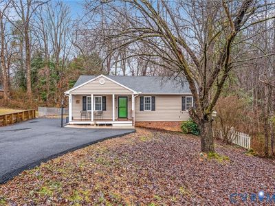 7142 McCauley Ln, Mechanicsville, VA, 23111