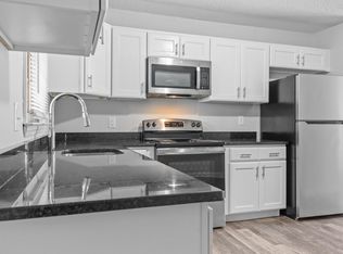 28 Coats Cir, Benson, NC 27504
