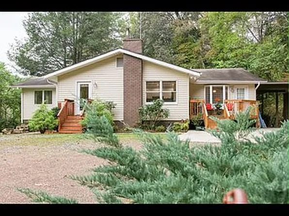 59 Rose Creek Trl, Franklin, NC 28734