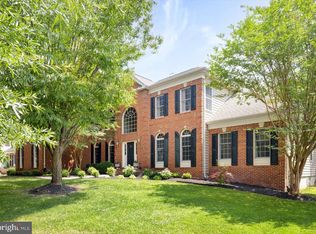23284 Meadowvale Glen Ct, Sterling, VA 20166