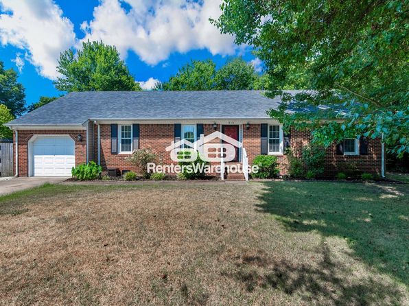 816 Pin Oak Pl