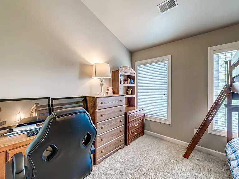 Guest Room 2