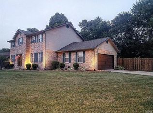 132 Bourdelais Dr, Swansea, IL