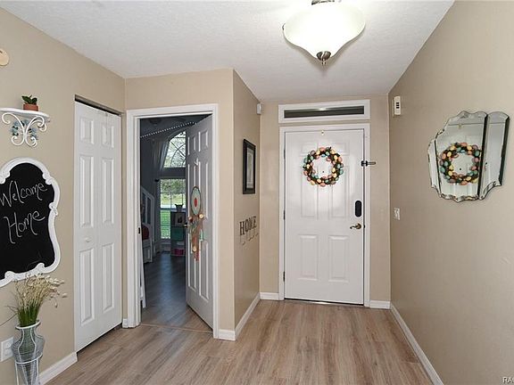 5th image of 1534 W Jocelynne St