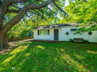 1127 Mount Batten Dr, Hanahan, SC 29410