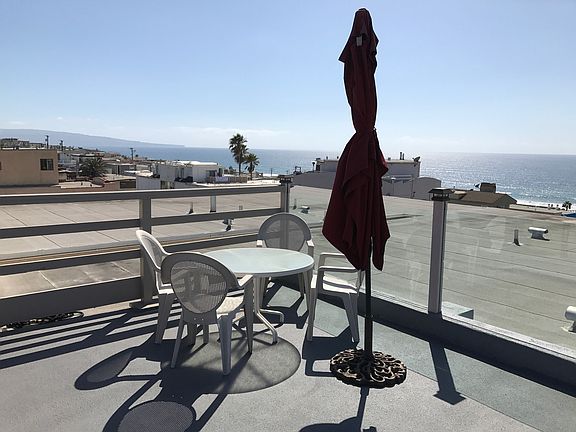 shared rooftop deck
