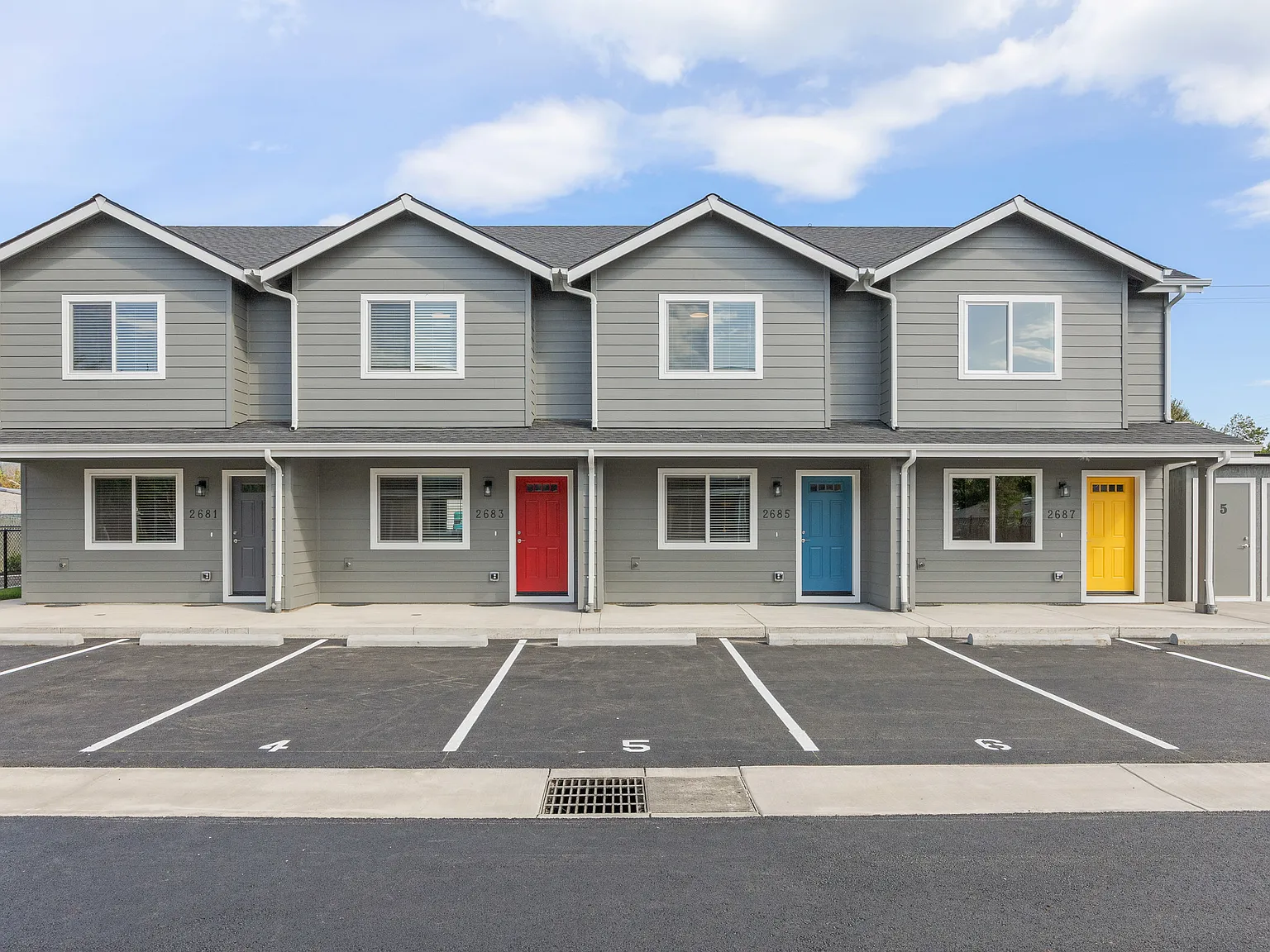 2 bed, 1.5 bath, 1096 sqft, $1,850 — Photo 1