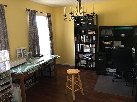 3rd image of 2716 Pebble Creek Way