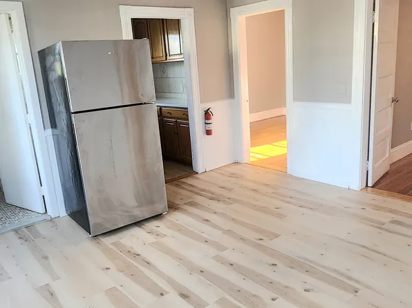 65 W Cole St Unit 2, Pawtucket, RI 02860