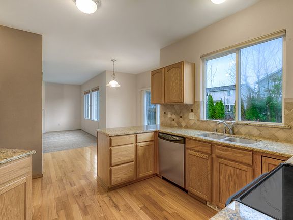 3rd image of 7818 148th Street Ct E