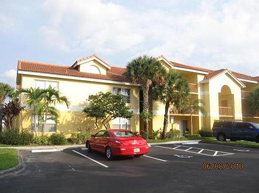 2nd image of 7630 Westwood Dr APT 301